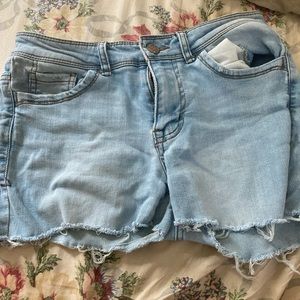 cut off jean shorts